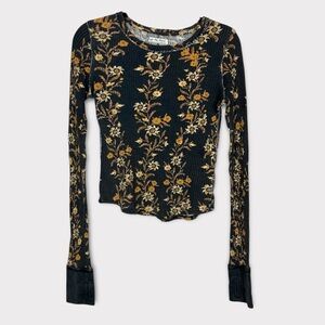 Free Prople We The Free Pretty Little Thermal Medium Floral Boho Cottagecore